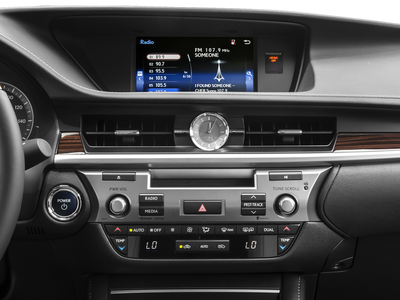 2016 Lexus ES Hybrid