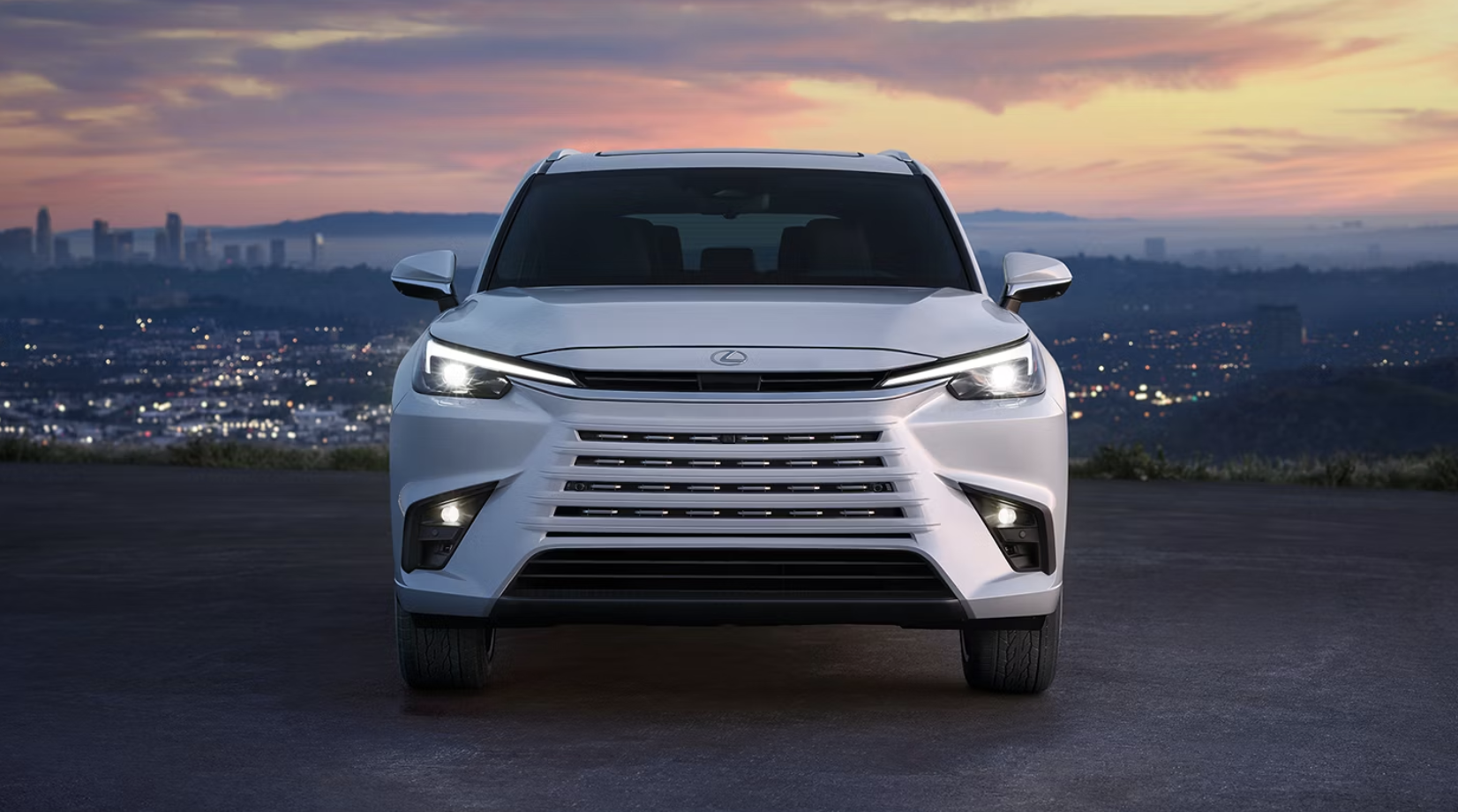 What's the difference between the Lexus TX and the Lexus TX Hybrid?