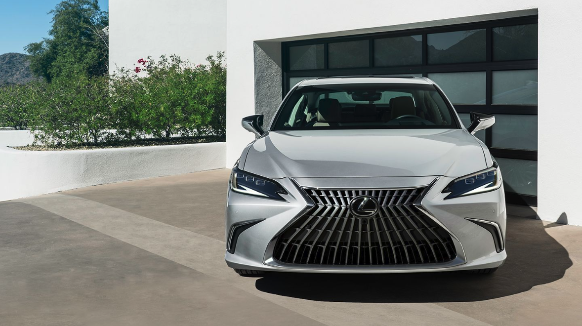 2024-lexus-es-front-view