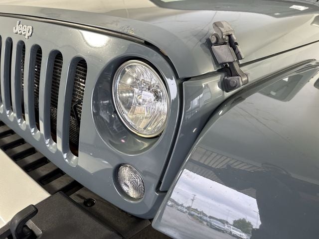 2014 Jeep Wrangler Sahara