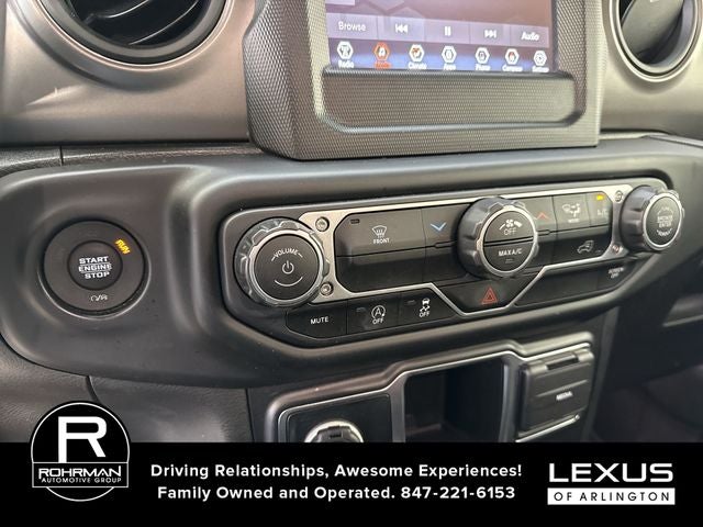 2022 Jeep Gladiator Sport