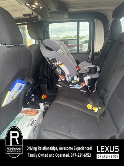 2023 Jeep Gladiator Overland