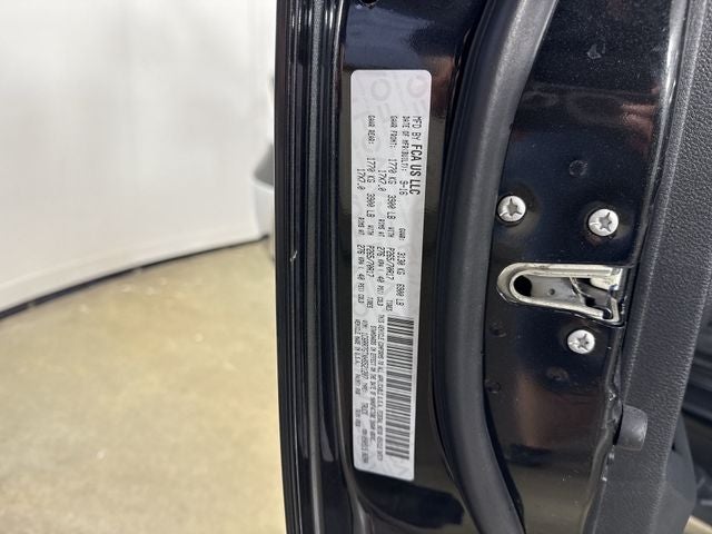 2017 RAM 1500 SLT