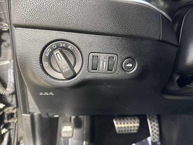 2018 Dodge Charger V6 Plus