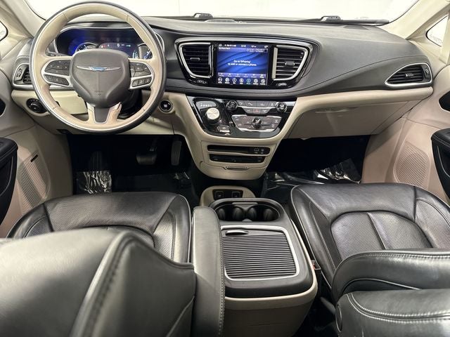 2020 Chrysler Pacifica Hybrid Limited
