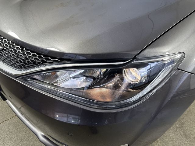 2020 Chrysler Pacifica Hybrid Limited