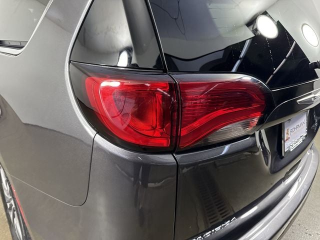 2020 Chrysler Pacifica Hybrid Limited