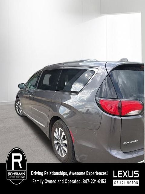 2020 Chrysler Pacifica Hybrid Limited