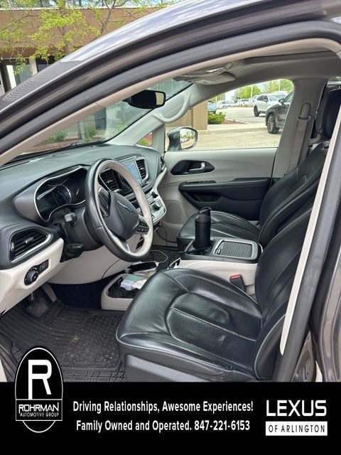 2020 Chrysler Pacifica Hybrid Limited