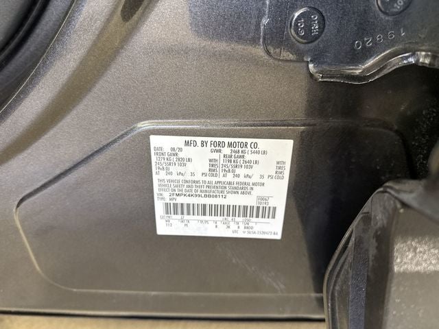 2020 Ford Edge Titanium