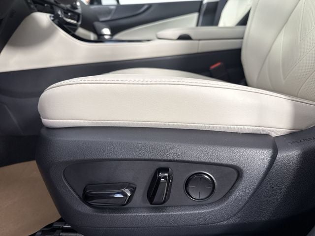 2026 Lexus NX LUXURY AWD