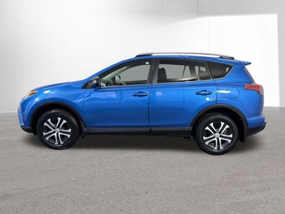 2017 Toyota RAV4 LE