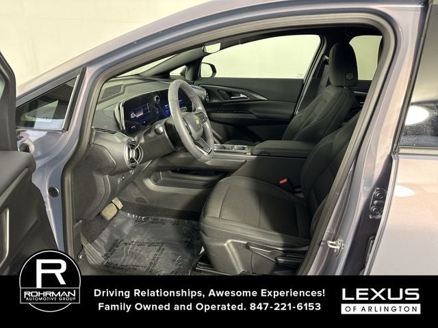 2025 Chevrolet Equinox EV LT