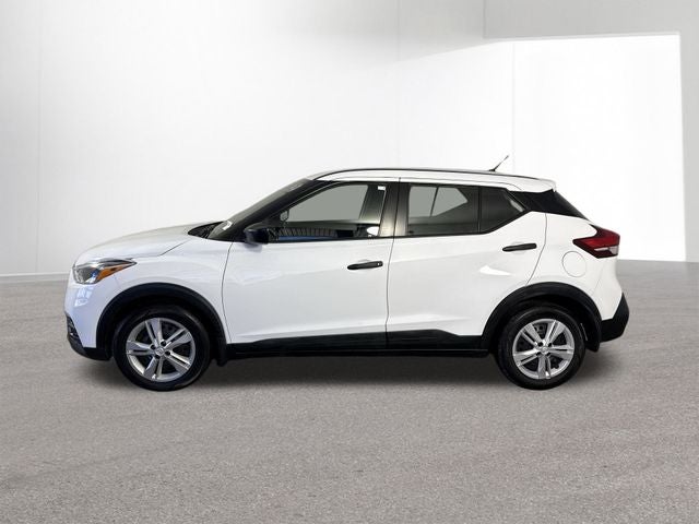 2020 Nissan Kicks S