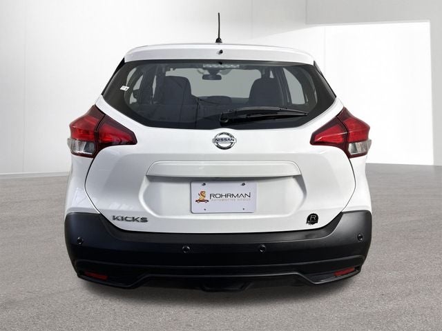 2020 Nissan Kicks S