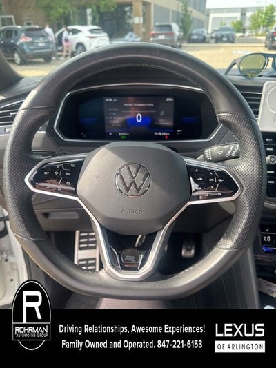 2022 Volkswagen Tiguan SE R-Line Black