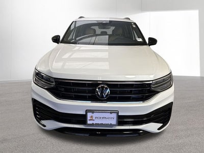 2022 Volkswagen Tiguan SE R-Line Black