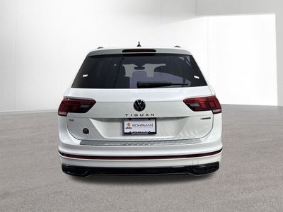 2022 Volkswagen Tiguan SE R-Line Black