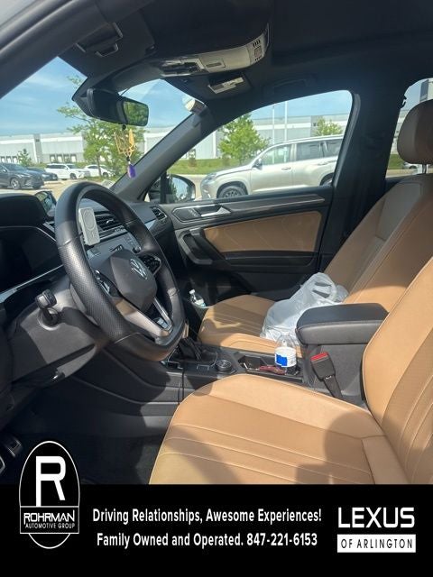 2022 Volkswagen Tiguan SE R-Line Black