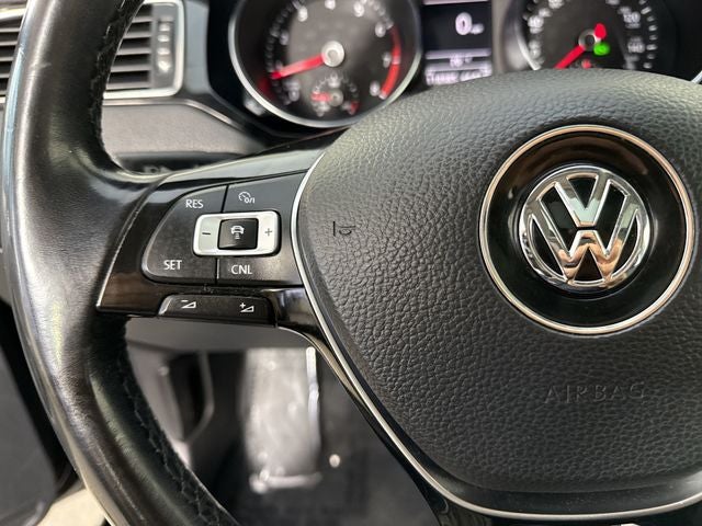 2017 Volkswagen Jetta 1.8T SEL