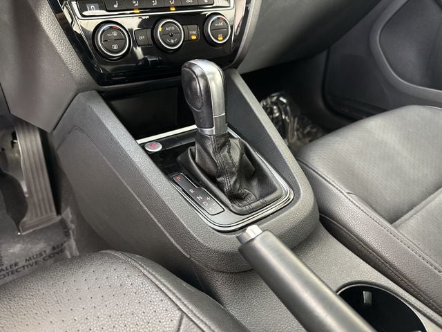 2017 Volkswagen Jetta 1.8T SEL