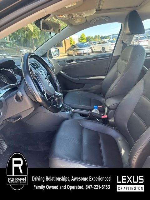 2017 Volkswagen Jetta 1.8T SEL