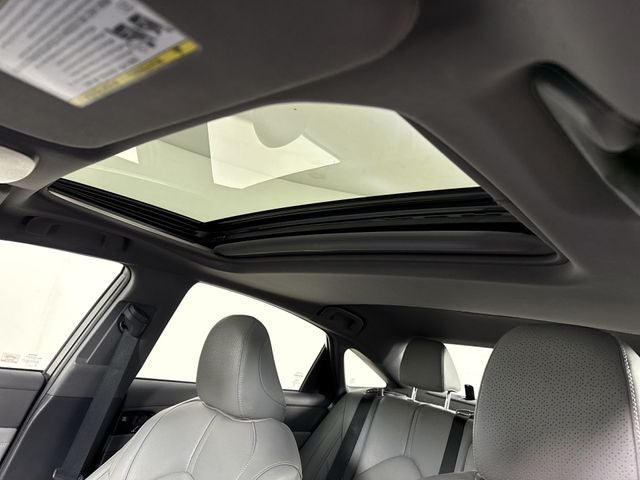 2019 Toyota Avalon Hybrid Limited