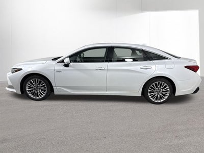 2019 Toyota Avalon Hybrid Limited