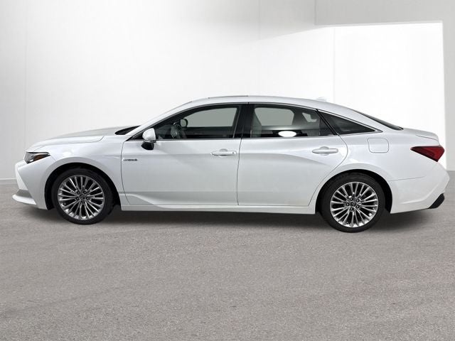 2019 Toyota Avalon Hybrid Limited