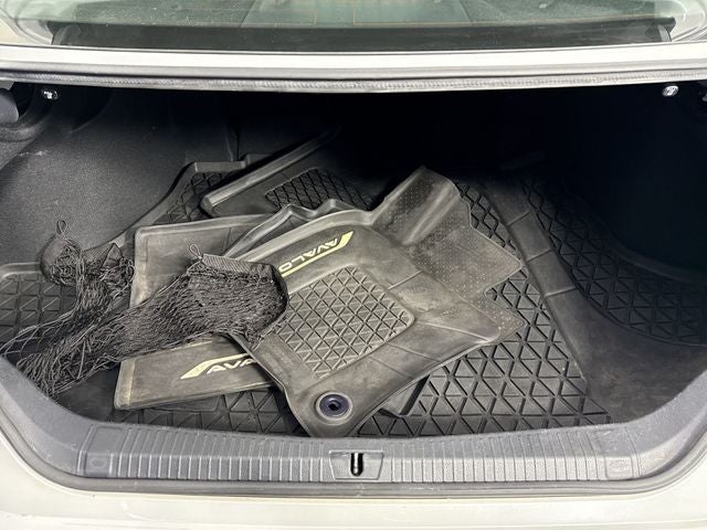 2019 Toyota Avalon Hybrid Limited