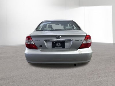 2004 Toyota Camry LE
