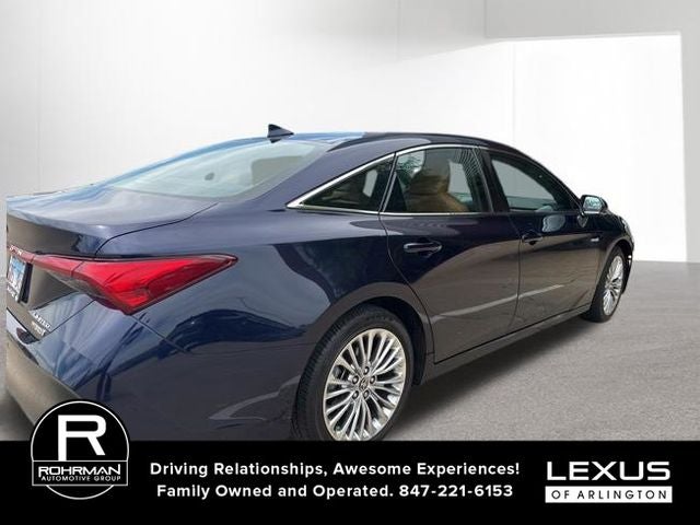 2021 Toyota Avalon Hybrid Limited