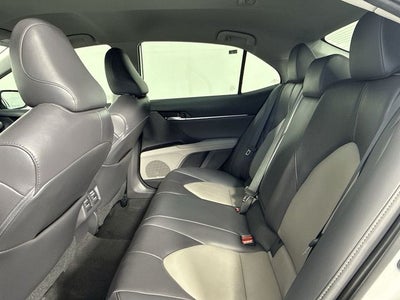 2020 Toyota Camry Hybrid Hybrid XLE