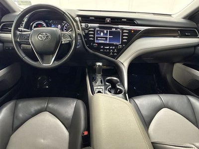 2020 Toyota Camry Hybrid Hybrid XLE