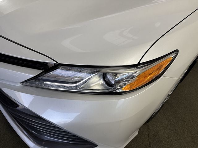 2020 Toyota Camry Hybrid Hybrid XLE