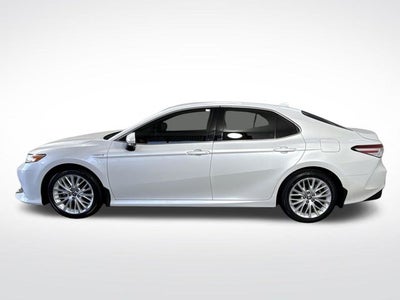 2020 Toyota Camry Hybrid Hybrid XLE