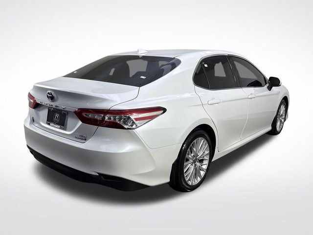 2020 Toyota Camry Hybrid Hybrid XLE