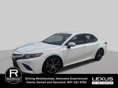2020 Toyota Camry SE