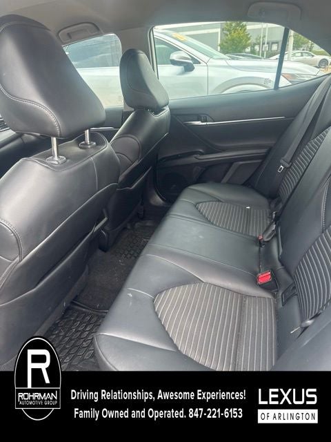 2020 Toyota Camry SE