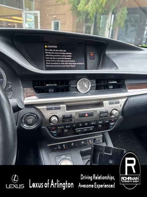 2016 Lexus ES 4dr Sdn
