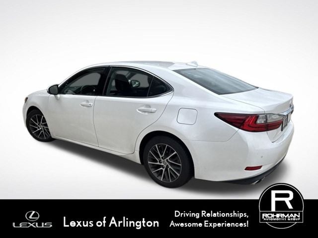 2016 Lexus ES 4dr Sdn