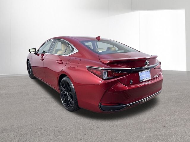 2025 Lexus ES 300h F SPORT DESIGN