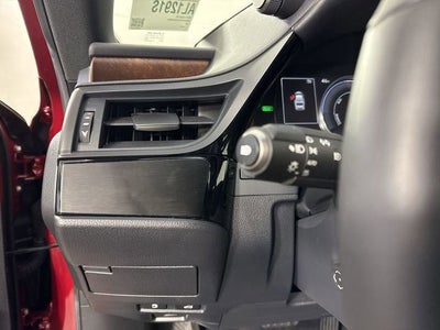 2025 Lexus ES 300h F SPORT DESIGN