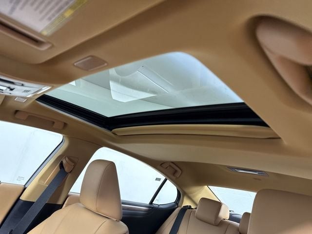 2025 Lexus ES 300h F SPORT DESIGN