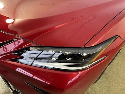 2025 Lexus ES 300h F SPORT DESIGN