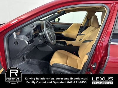 2025 Lexus ES 300h F SPORT DESIGN