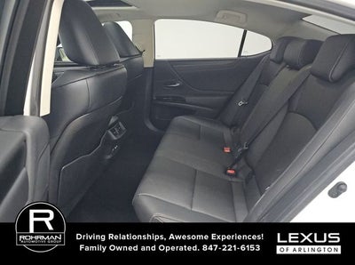 2025 Lexus ES 300h ES 300h