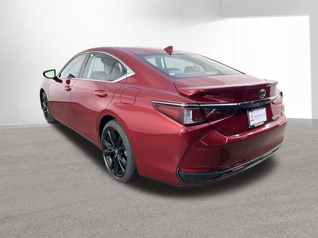 2025 Lexus ES 300h F SPORT DESIGN