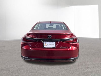 2025 Lexus ES 300h F SPORT DESIGN