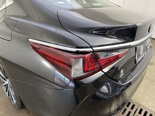 2022 Lexus ES ES 350